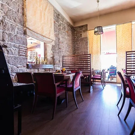 Giardin Exclusive And Bed & Breakfast