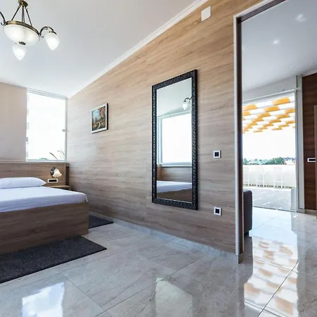 Giardin Exclusive And Panzió 4*