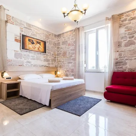 Giardin Exclusive And 4* 扎达尔