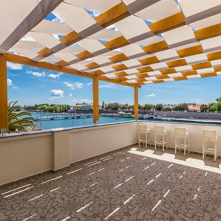 Giardin Exclusive And 住宿加早餐酒店 4*