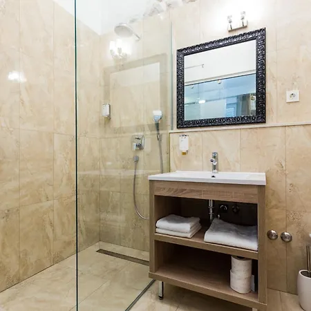 Giardin Exclusive And Bed & Breakfast Zadar